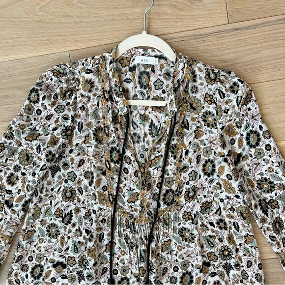 A.L.C. 100% Silk Botanical Floral Print Tassel Tie Blouse 0 Classic Boho Casual - Picture 2 of 4